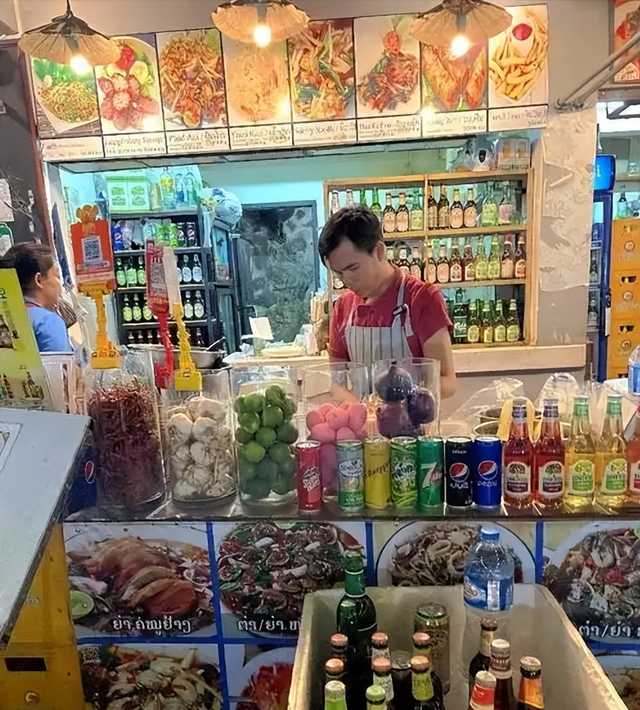 亚洲最穷国，落后中国30年，女性却惊人开放，很多土豪都想去定居