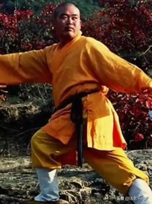 释永信倒台后，老乡才敢说实话，当年他想两三万一户买下整个村