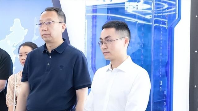 湖南湘江新区管委会王玮主任一行赴同盾科技调研 共话科技金融发展新路径