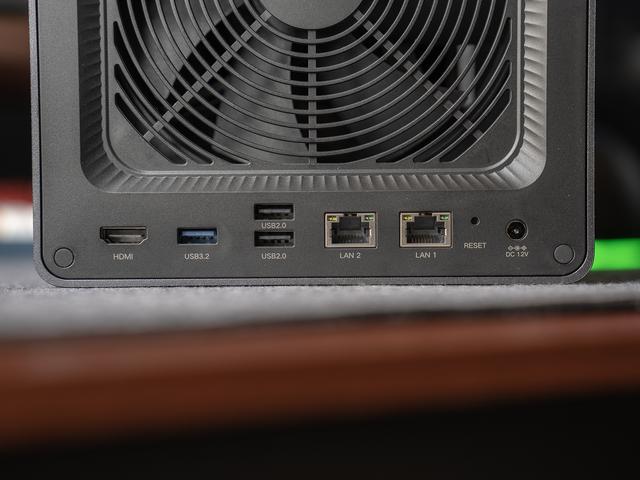 告别iCloud等网络云盘，用绿联DXP4800轻松打造个人私有云存储