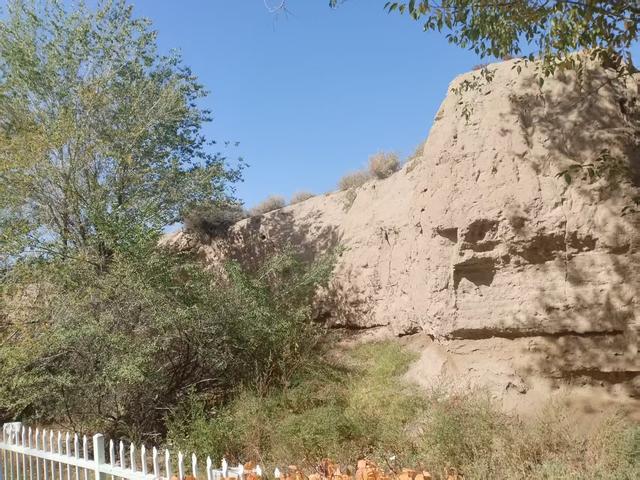 天山南北（十五）——英雄之城巴里坤