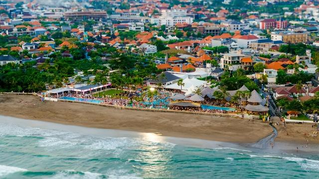 放弃千元健身房，打工族飞巴厘岛“上体校”，8天课程才花八百块