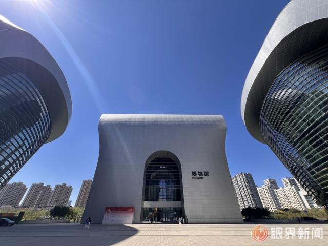 博格达峰见证丨四十年，三次跨越，百万客流——一座博物馆与一座城市的双向奔赴