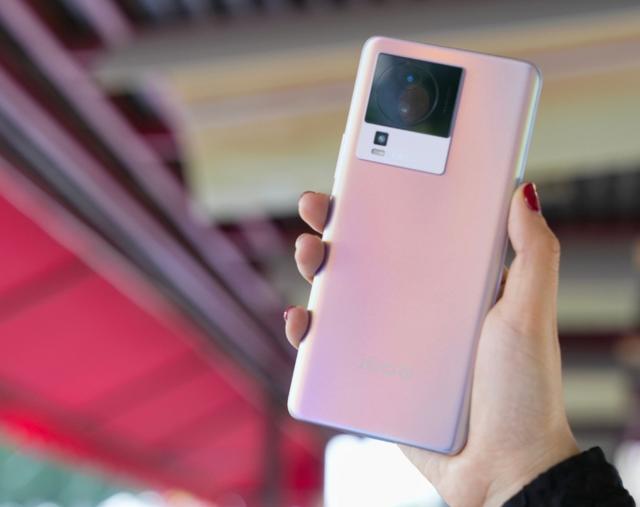 �����뻻�ֻ�����4����Ϳ������ȿ��ǣ���ͽ�1099Ԫ�������ʸ�