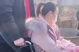 跟哥哥相依为命，哥哥出差留下我跟嫂子，让我好好照顾嫂子图片