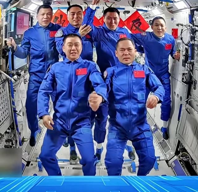 解放军航天员陈冬，能否第一个登月？