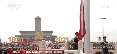 阅兵结束10天，“最帅升旗手”张自轩被骂10天！如今他后悔了吗?
