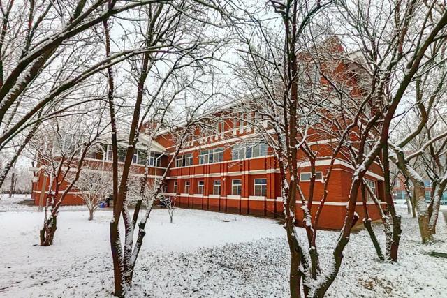 赴一场校园雪约,猜猜哪栋是你的 “温暖小窝”