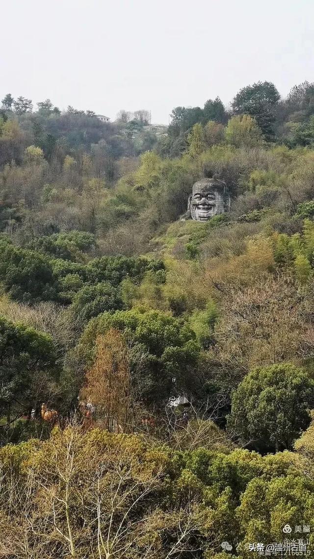 打卡这座1600多年的"越国敦煌"!探秘千年石窟与佛光交织的圣境!