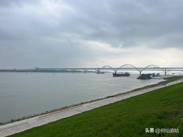 看看九江长江大桥