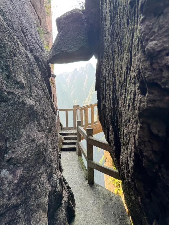 徒步三山五岳：安徽黄山！