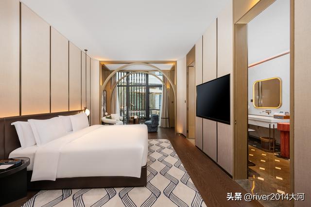 入住无锡清名桥英迪格，坐拥枕水江南