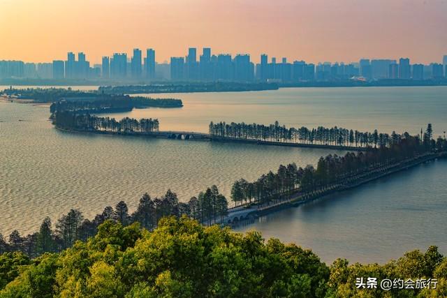 西湖是世界名湖，东湖是亚洲第二大城中湖，你更喜欢哪一个？