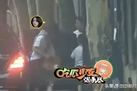 赵丽颖带儿子和父母聚餐，5岁想想好依赖妈妈，全程手牵手很温馨图片
