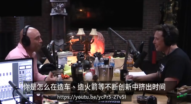 老罗在B站搞的新节目，可能真找到流量密码了