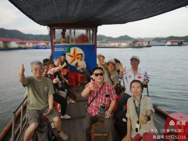 彩色旅图｜光影里的霞浦：滩涂、古树与渔排的诗意时光