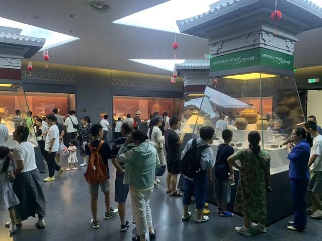 6天，10万人，每天排长队！日照这里太火热了！