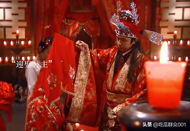 陈世美转世?18岁女孩一天3份工送男友读书，他却转身迎娶白富美