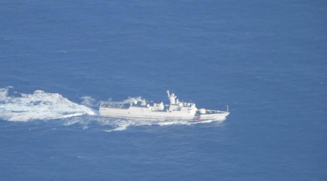 中方已做好最坏打算！南海发生激烈对峙，黄岩岛突现072登陆舰队