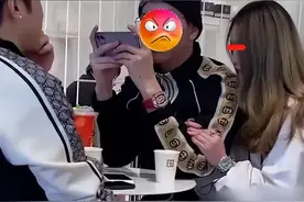 男子带女友见好兄弟，不知俩人私下已有染，在桌下偷偷换贴身穿搭图片