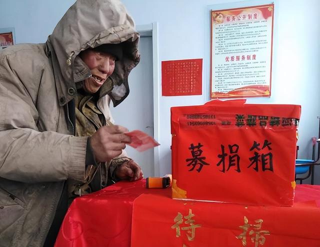 别人越赚越多，自己越来越穷，别被资本洗脑了，你和有钱人差在哪