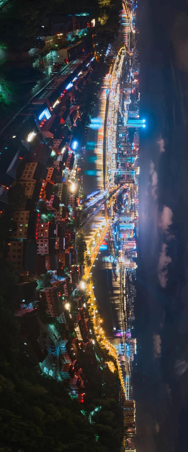 河西街道：说这里是广元夜景天花板 不过分吧