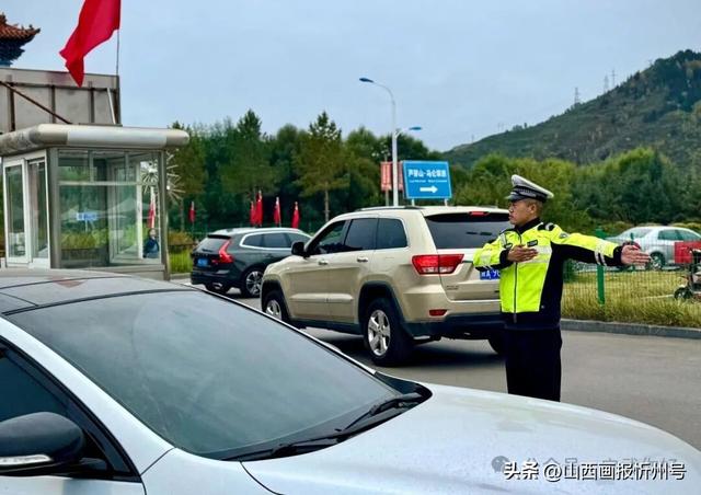 宁武：国庆景区人气旺 暖心畅游有保障