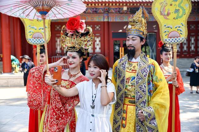 华清宫“盛唐国潮”升级 惠民福利来袭