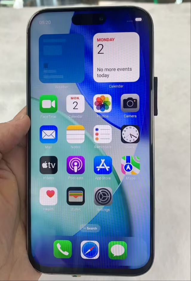 iPhone 17 Pro 山寨机曝光，搭载高仿 iOS 系统