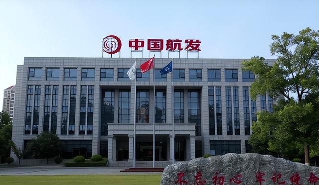 绝不向中国低头！宁愿裁员9000人公司破产，也不接受中国的帮助？
