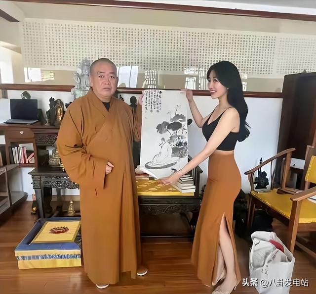 李湘不再隐瞒！公然坦白与释永信的真实关系，亲吻照的真相曝光，