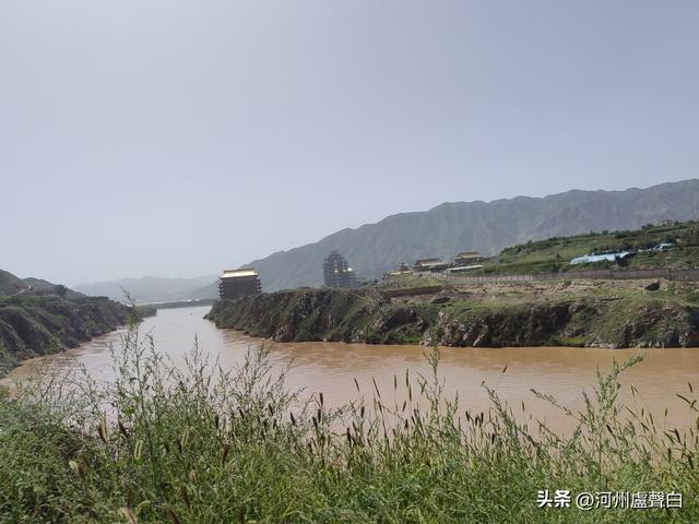 什川东北的黄河峡谷
