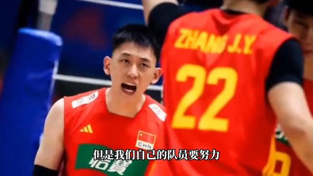 拥有世界名帅，为何男排依然连败？基本功差，老将已无培养价值