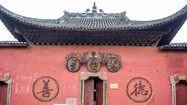 四川有座低调的千年古镇,历史悠久、风景宜人,充满烟火气