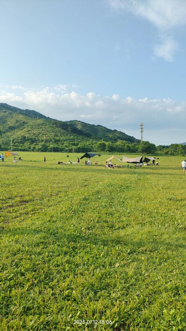 张家口赤城海坨山谷是有钱人的世界,普通人可以看看美景