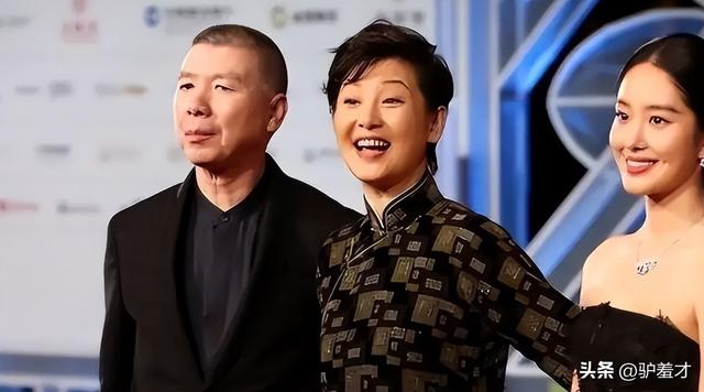 徐帆回应离婚5个月，冯小刚近况曝光	，他的“小心思”再藏不住了