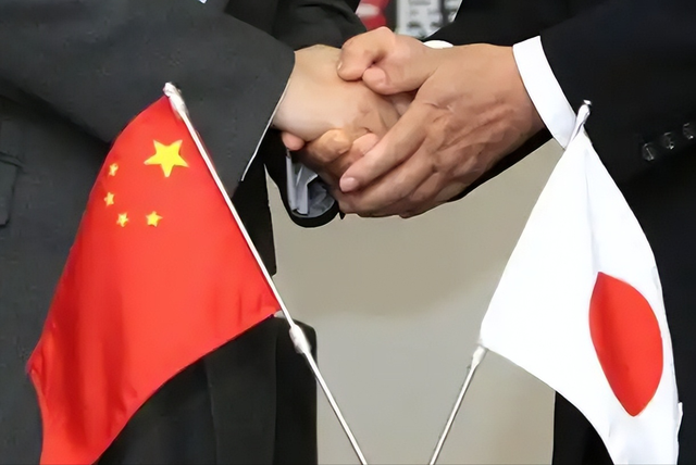 日本亮出王牌，中国束手无策？高市赌美国不会见死不救，结果悲剧