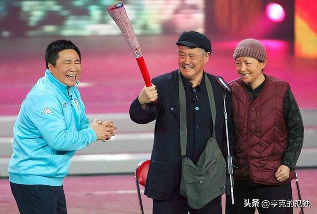 终于破案了！逼得赵本山退出央视春晚的不是宋丹丹，更不是范伟
