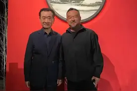 69岁王健林近照曝光！身材消瘦撑不起西装，被赞卷自己不卷王思聪图片