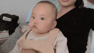 “姑娘，不是什么照片都能随便发的！”哈哈哈亮点都看到了！