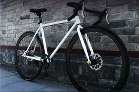 捷安特自行车入门推荐，公路车/山地车哪款口碑好？及价格表参考图片