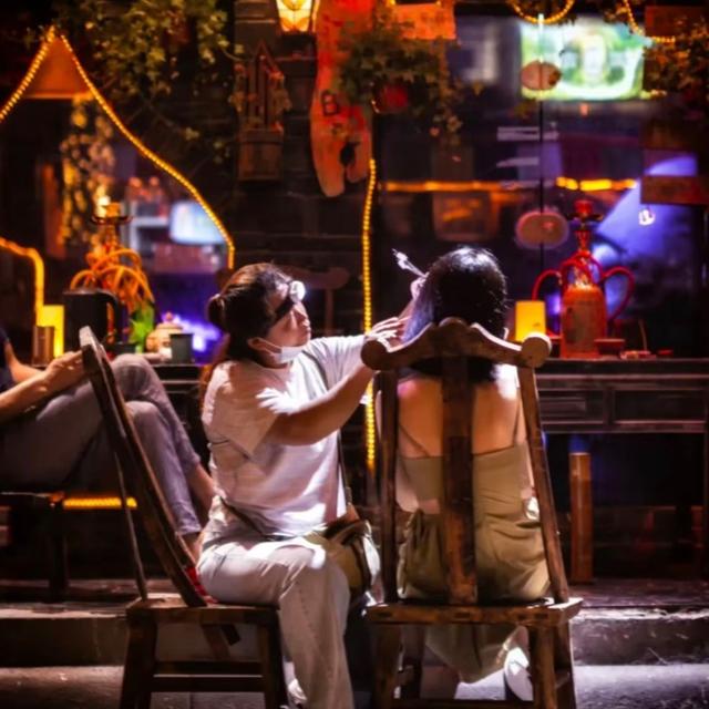 舌尖上的中国：十大美食之都的饕餮之旅
