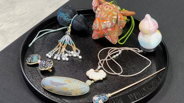 “侨家乐”逛吃游玩指南来啦!寻味南洋,赏灯续年味,这周末,咱不见不散~