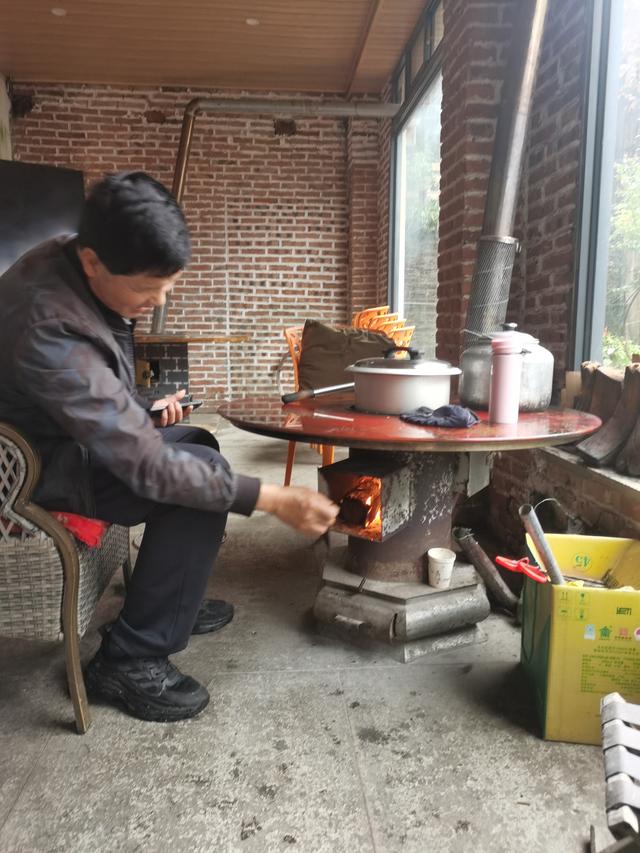 黄柏塬：山居听雨