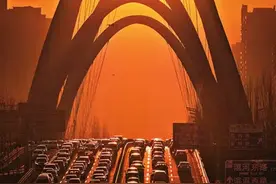 北中环桥悬日引爆太原朋友圈图片
