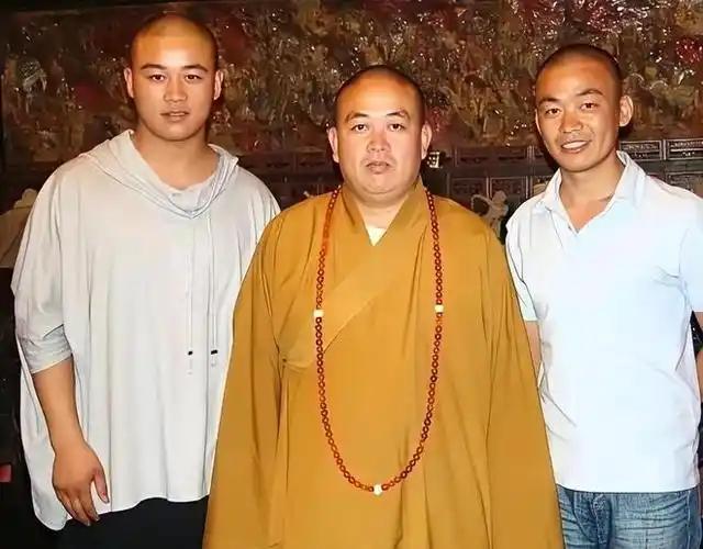 释永信不仅情人多，资产多私生子多，还有3位家喻户晓的明星徒弟