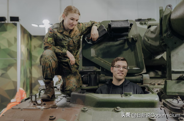 十年前“自废武功”，如今砸钱求兵，德国致命短视终酿苦果