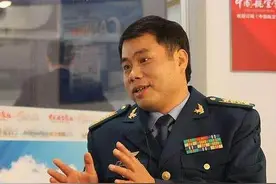 从歼-5到歼-35共10款新机，只有8名首飞试飞员，其中一人独飞三款图片