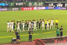 武汉三镇客场不敌浙江队，本周六主场又是一场硬仗图片