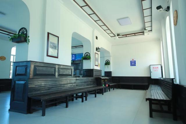 爆火影视剧都在哈铁老建筑取景？快来打卡猜剧名！